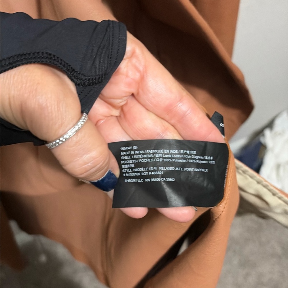 Theory Leather Blazer - Picture 6 of 9